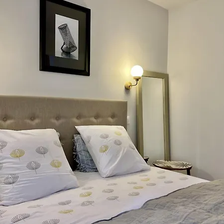 Renovated With Pool And Golf Course 아파트 Saint-Raphaël