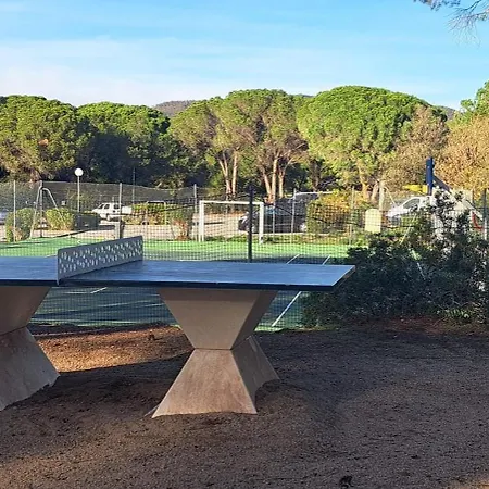 Renovated With Pool And Golf Course